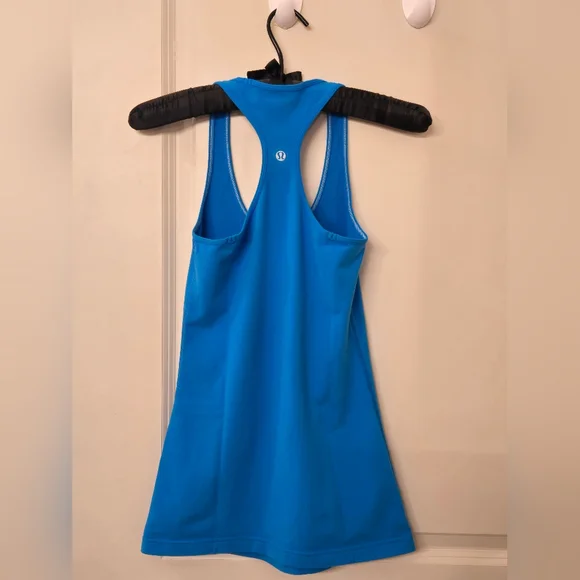 Lululemon Cool Racerback II Tank - Blue - Size 6 - Picture 8 of 14